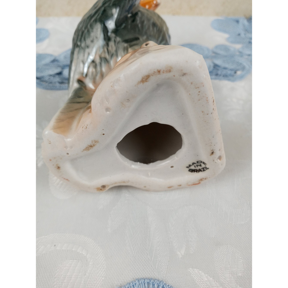 Vintage Glazed Bald Eagle Ceramic Figurine Perched Wings Closed Made in Brazil - Picture 10 of 10